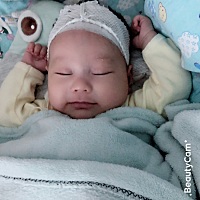 可怜小宝刚出院四天又住院了！前前后后半个月了！妈妈好心疼啊！😭