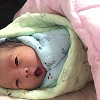 宝宝脐带12天了还不掉是怎么回事啊