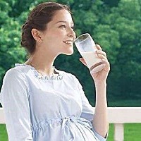 孕期真相大揭秘:豆浆究竟能不能补羊水？ 豆浆里面含有了丰富的蛋白质，在怀孕期间的时候，如果每天...