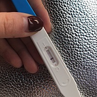 连着两天都是一深一浅，我现在要不要去医院检查下？还是等到双杠再去？