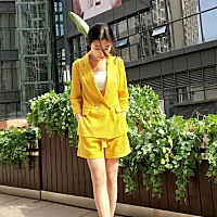 有没有三十周左右肚子发紧的宝妈啊？我就是最近总觉得肚子硬邦邦的，也不痛，但是又不能区分是不是假宫...