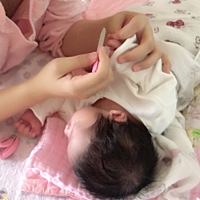 跳跳今天第九天，妈咪给剪指甲了