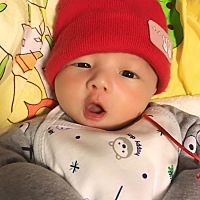 宝宝老是很困但又不睡觉，这是为什么