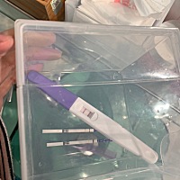 测了三次都是两条杠杠，只是前面的杠杠不是特别明显，后面越来越明显了