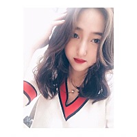 女人一定要爱自己多一点，不然怎么会有人去爱你！ 给