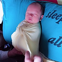 跪求，月子里奶疼的受不了，喝了回奶药，回奶半个月了，从新想喂母乳还有戏吗，