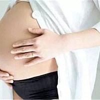 胎宝宝的7种互动方式，准妈妈不必吃惊！ 相信很多妈妈都都能感受到宝宝的胎动了吧！那一刻的感觉就...