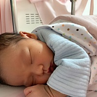 来报喜，2019.2.24，顺产六斤八两女宝一枚