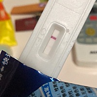 18号排卵  26号测了 一深一浅 然后27号也是一深一浅 是怀了吗？