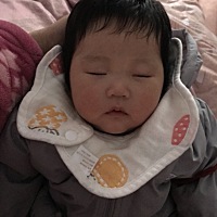 奶娃娃都是奶胖奶胖的 睡得真香香，小胖子真是看不够亲不够，可爱的时