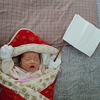 好怀念你在肚子里的日子，现在真的是各种折磨老娘，再没一个安稳觉！