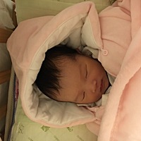 终于卸货了，顺产侧切，6.5斤猪女宝，整个孕期重了20斤，身高162，所以肚子显小，从宫口开一指到生痛了...