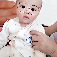 四个月宝宝能添加一些什么辅食呀？