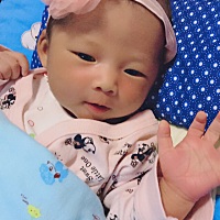 孕40➕1顺产小公举 敲可爱  母乳喂养 每晚夜起好几次 怀念整晚的安稳觉😢  明天就是我的生日呦 小宝贝...