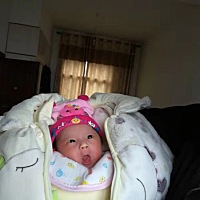 宝宝越发可爱了。