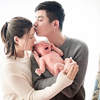 真的是做了母亲才知道带孩子不容易，前两天宝宝有点惊吓着了，晚上哭闹睡不安稳，喊了两天魂刚好一天，...