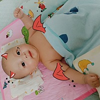 身体原因不得不将小宝送去奶奶家住几天   这几天好像度日如年一样  现在才发现并不是宝宝离不开我们 而...