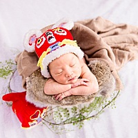 宝宝不好好吸母乳怎么办？我家出生三天黄疸高，住院了五天，住院前一天我才开奶了，住院五天，他都是吃...