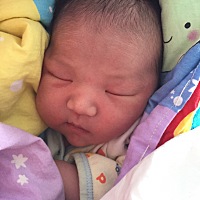 报喜啦！2月25顺产7斤男子汉一枚…女儿梦彻底破灭😂…说说我的经历！2月24日早上5点见红，10点规律宫...