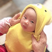 越来越喜欢我家的小可爱，每天早上醒来看着他咿咿呀呀，够我开心一整天^_^^_^^_^