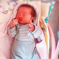 我可爱的小宝贝在38周+5天剖出来啦！顺产中人工破羊水后缺氧，紧急剖宫产，术后经历酸爽的压肚子，腹痛...