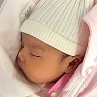 剖宫产女宝宝一枚重7斤，今天第五天我们出院啦！