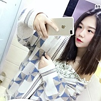 生完宝宝两个月啦 🤗回想当天在待产室打催产针的纪念照 恐怖...😩还有剖腹产当天 我亲妈 注意是亲妈...