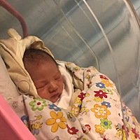 女子本弱为母则刚，见到你那刻所有的痛都值得了，3月6号，6.9斤，妈咪的小情人