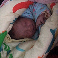 感谢所有朋友的关心和慰问……🙏🏼 2019年3月7日4点25分 6.9斤，双鱼宝宝👼🏻