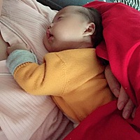 鼻塞，只有在麻麻怀里才能睡的安稳😂