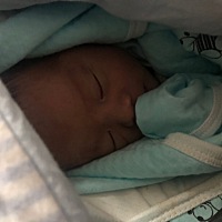 熬了九个月，昨天终于诞生了一个猪宝宝，男孩！开心🥳