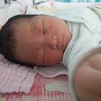 2019.03.04顺产八斤男宝！ 可能羊水早破，加上难产，孩子吸入羊水，肺炎住院了😑️😑️ 宝贝早点回...