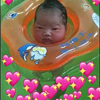 出生第一天VS两个月😂 怎么感觉是两个人😂 幸亏当初没扔哈哈💗