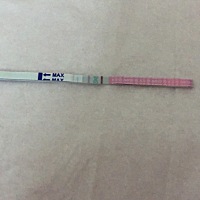 月经错后2天！今天测了一下排卵试纸！有希望么？