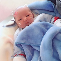 3.1号 算当天要剖宫产又期待又紧张 04:50   算宝宝9点前要出生要不跟我冲 害怕时间来不及 说好7:45来接...