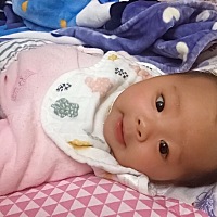 长得像男孩子的女娃娃😂