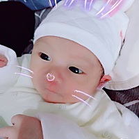 农历正月二十出生，男宝一名，6.4斤