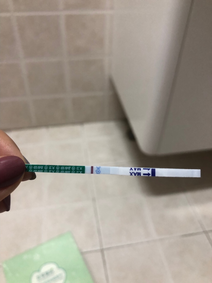 3月10号早晨的大卫早孕试纸
不知道到底怀了没？