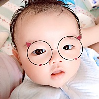 宝宝常常吃手了！