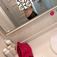 2月24號順產，這是26號來學月子中心后拍的，懷孕時擔心生完之後肚子的肉肉怎麼辦，沒想到才三天就恢復到...