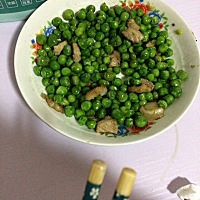 真的没地方说，只能这里吐槽，豌豆半生熟的能吃吗？中午没熟我都没说，婆婆问怎么没吃，我说没熟，...