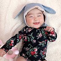 我的妤宝今天四个月了，时间过得真快呢