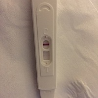 有条很浅很浅是不是怀孕了