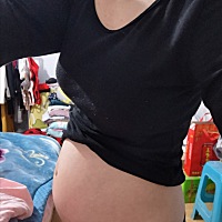 各位宝妈，5个多月了，胎动不太明显正常嘛？看我这肚子是男孩还是女孩啊，很想要个小猪佩奇🐷。