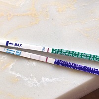 为什么两个试纸试出了两个不一样的结果