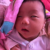 爱翻白眼的宝宝，表情帝