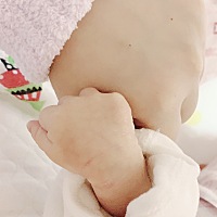 莫名的想哭，躺床上啥也干不了，老公跑出去玩，打游戏，叫他做什么都说有他妈呢，什么都指望婆婆，可我...