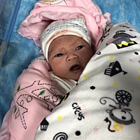 分享一下顺产经历 3月14日晚上十一点多破了羊水，由于第一胎没经验当时还以为是尿，然后十二点多上厕所...