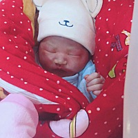 3月16日4点28分7斤3两男宝一枚，轻微撕裂，接男宝的来吧