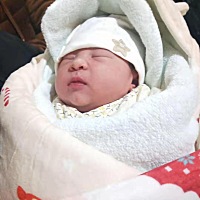 3月7号上午7点半顺产女宝，孕期一直以为是男宝，宫口12个小时才全开，打了无痛，现在表示没有所谓的无痛...